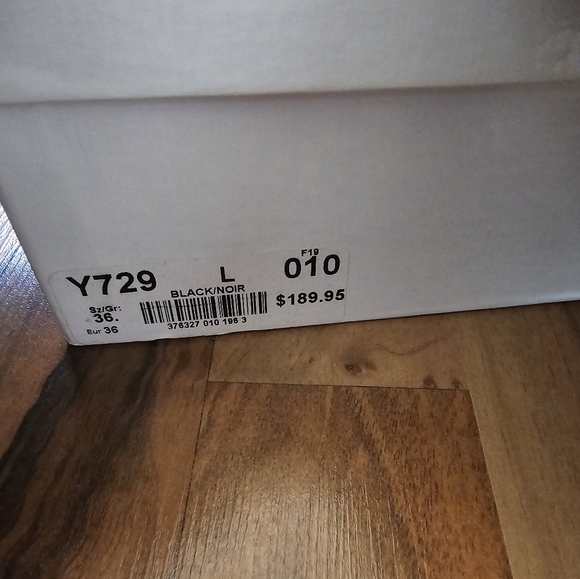 Boots over knee leather - Picture 2 of 3